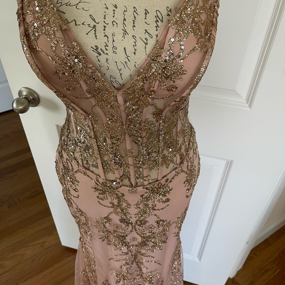 Rose sequins gown, corset top, low cut back, size 4, worn once. - Picture 4 of 5